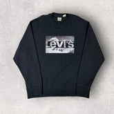 Levi’s Graphic Sweatshirt- L