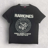 Ramones Graphic T-shirt - M