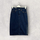 Levi’s Denim Midi skirt - W27 L25