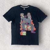 Nike Graphic T-shirt - M