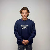 Reebok Sweatshirt - L