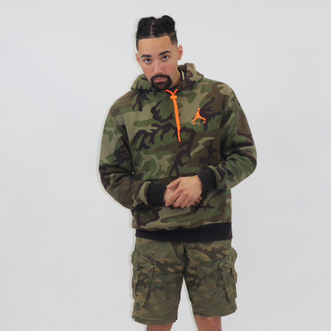 Jordan camo hoodie M Jello Thrifts