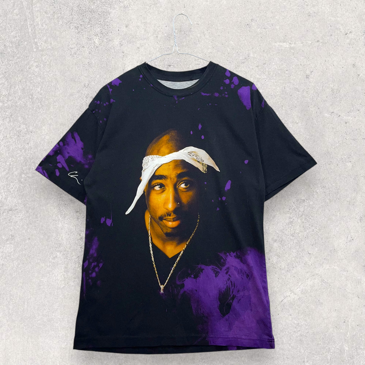 Tupac Graphic T-Shirt - Small