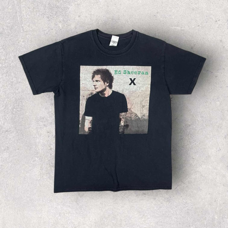 Ed Sheeran Graphic T-shirt - M