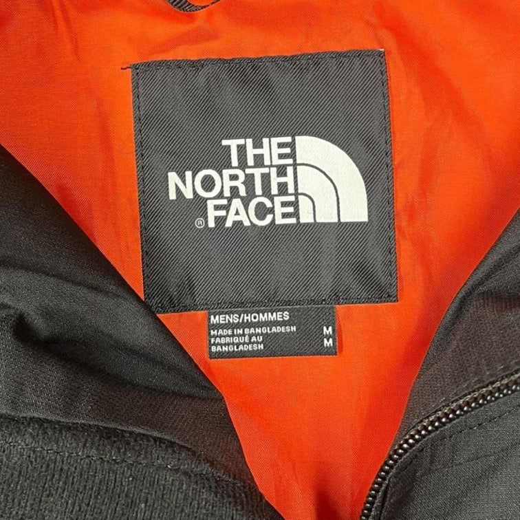The North Face Rain Jacket - M
