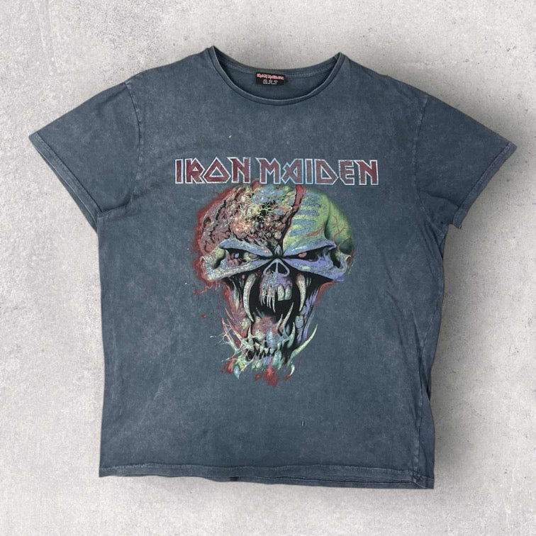 Iron Maiden Graphic T-shirt - XL