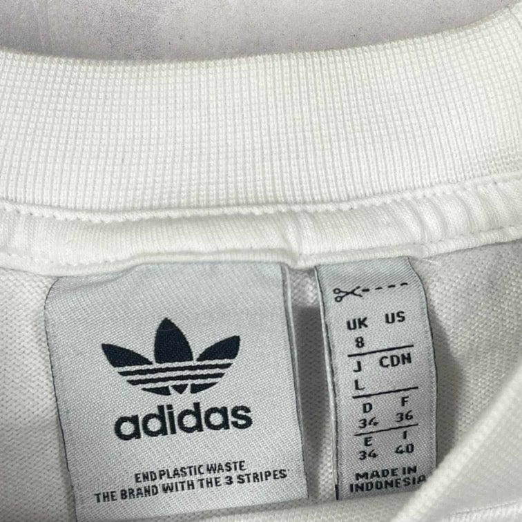 Adidas Cropped Sweatshirt- UK8
