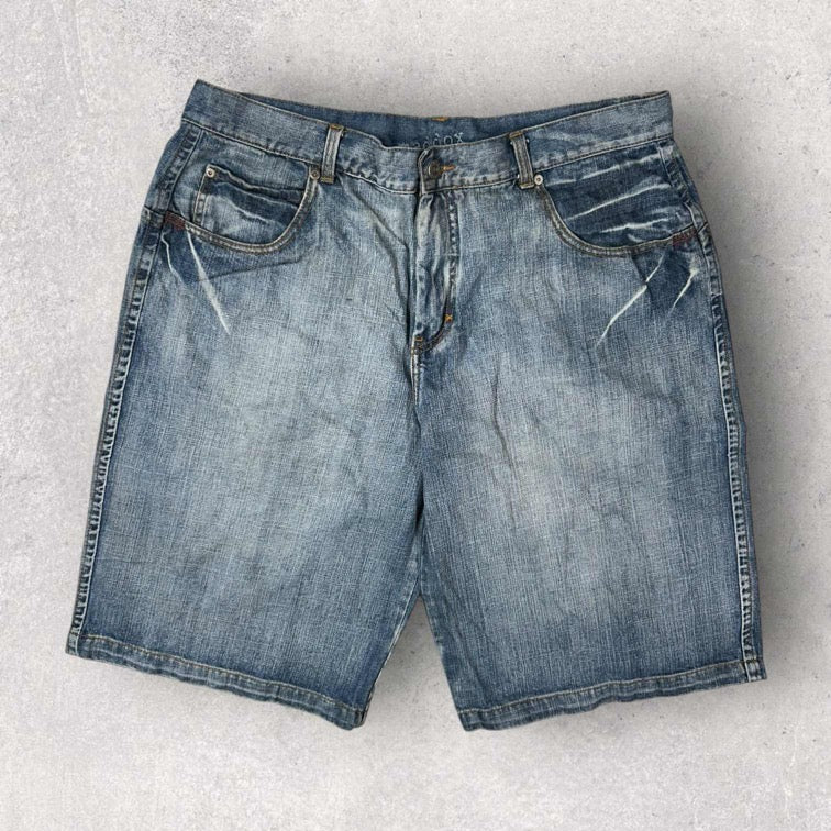 Maddox Shorts - W38