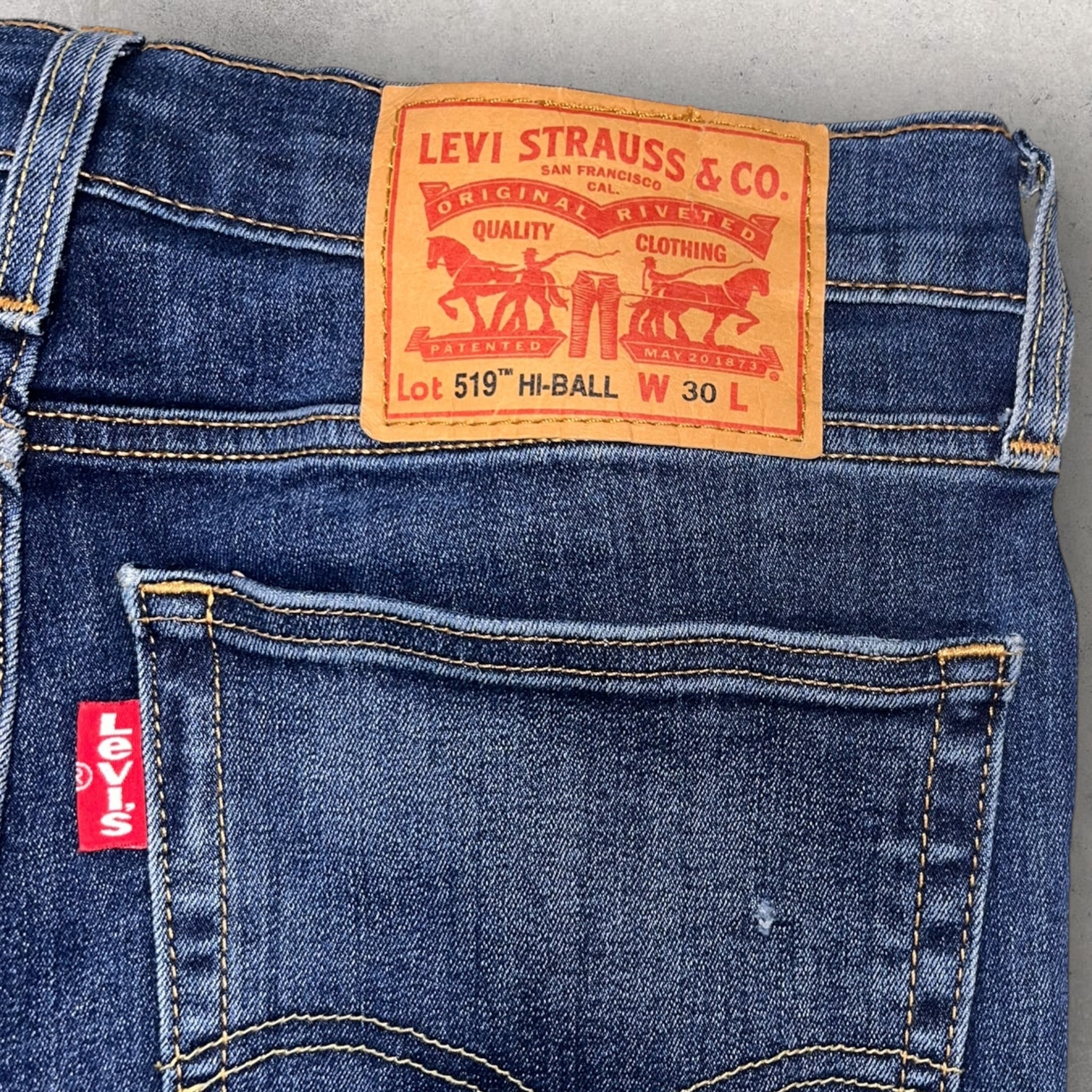 Levi's 519 Hiball Skinny Jeans - W30 L30