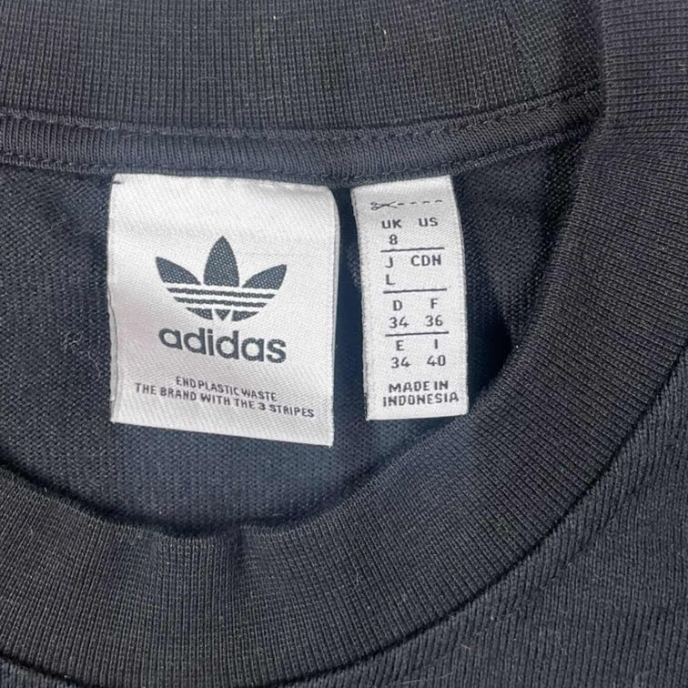 Adidas Cropped Sweatshirt - UK8