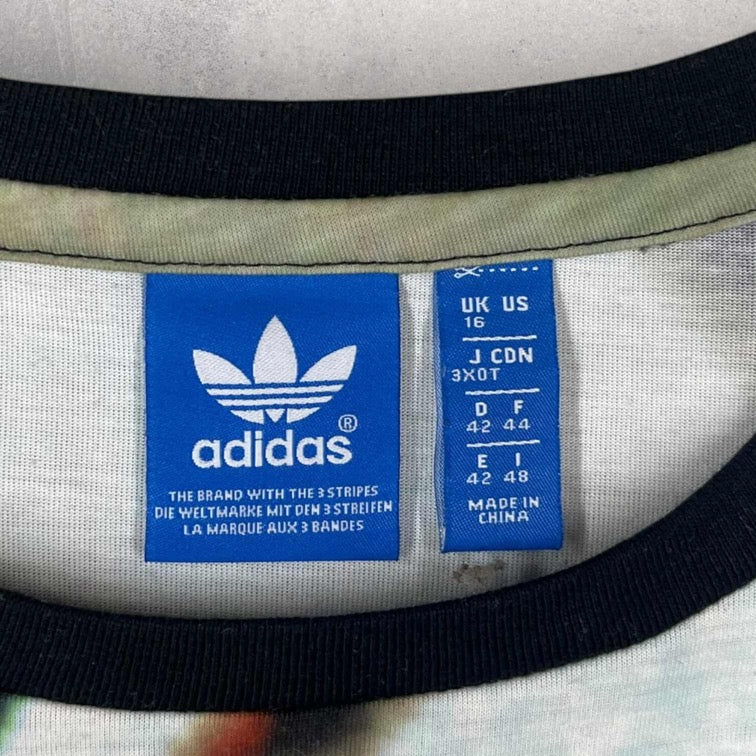 Adidas Graphic T-shirt- UK16