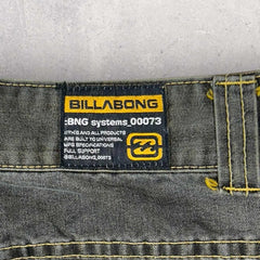 Billabong Shorts - W33