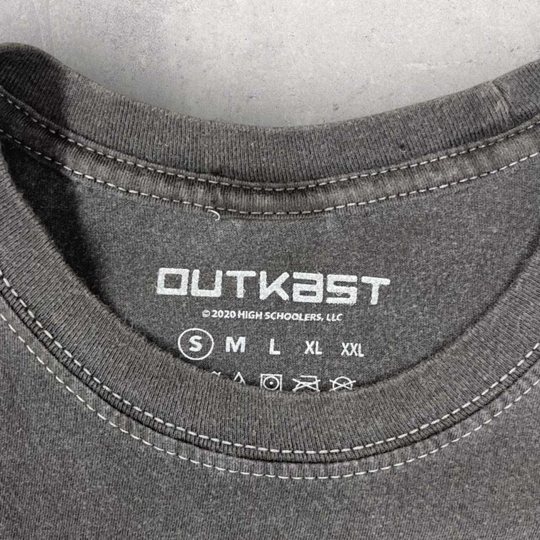 OutKast Graphic T-shirt - S