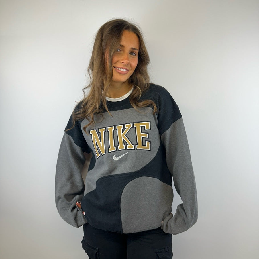 Nike Reworked Sweatshirt - M