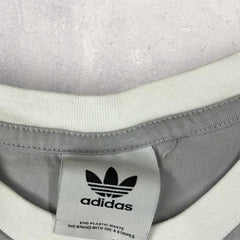 Adidas T-shirt - M