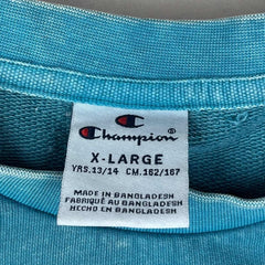 Champion Distressed Sweatshirt - XL