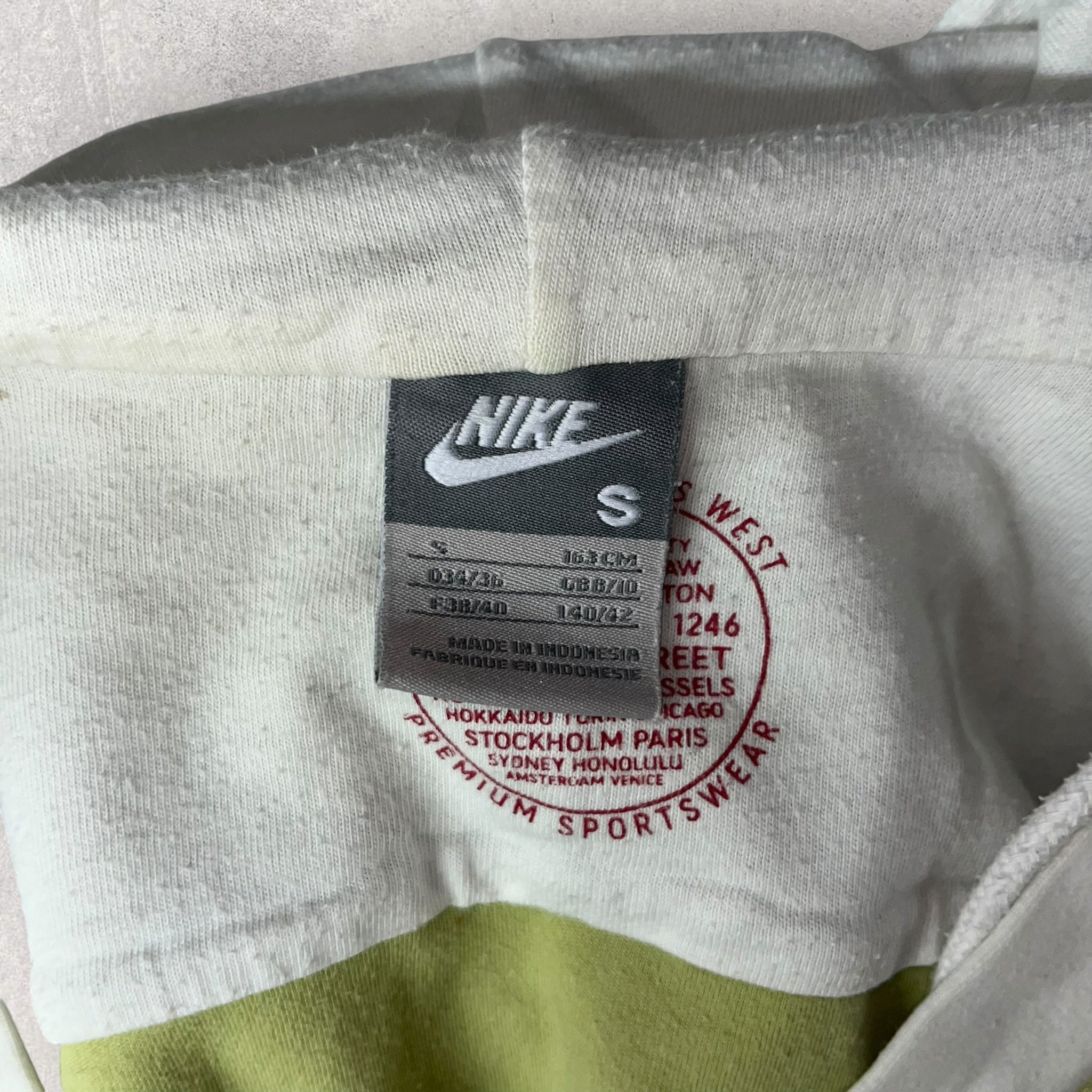 Nike Print Hoodie - S