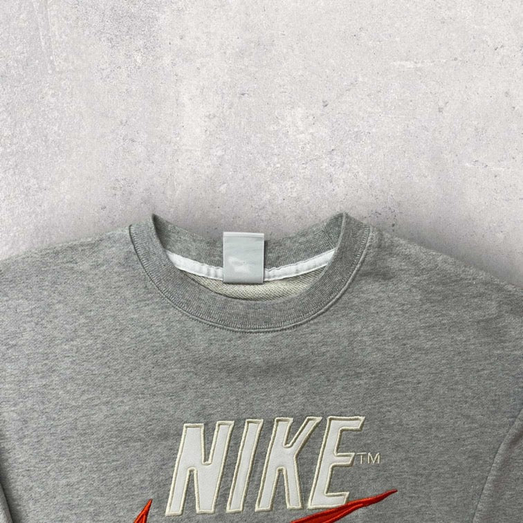Nike Graphic Sweatshirt - M