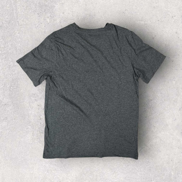 Nike Graphic T-shirt- M