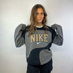 Nike Reworked Sweatshirt - M