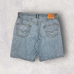 Levi’s 550 Shorts - W36