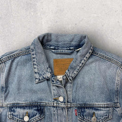 Levi’s Cropped Denim Jacket - XL