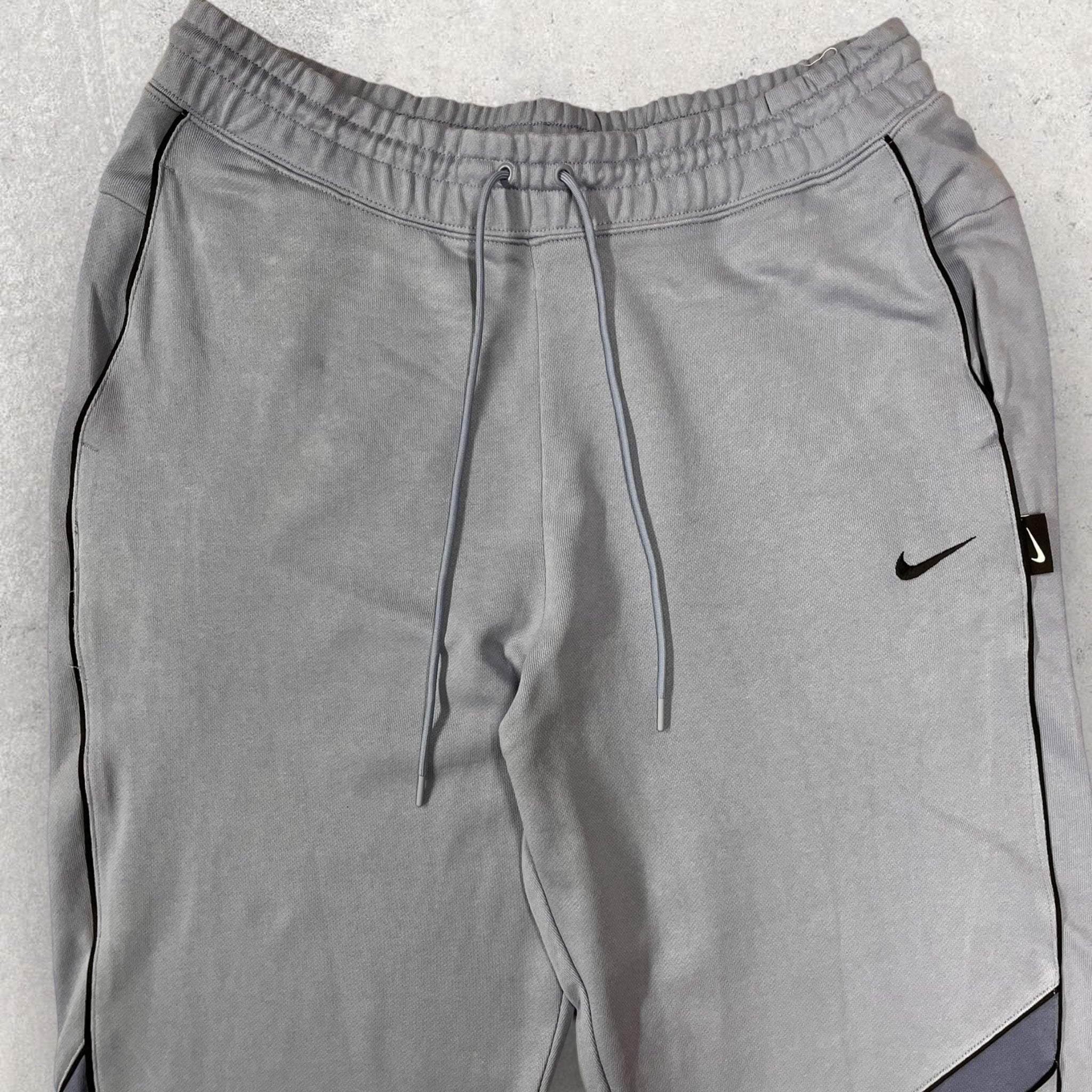 Nike Graphic Joggers - XL
